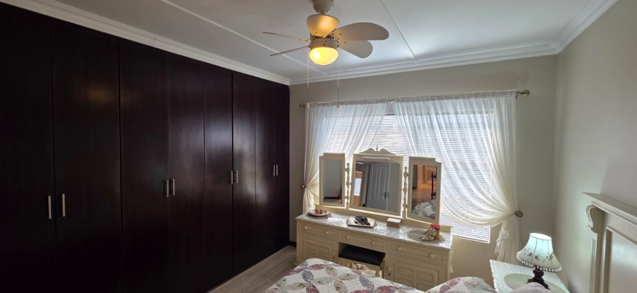 3 Bedroom Property for Sale in Grimbeeck Park North West